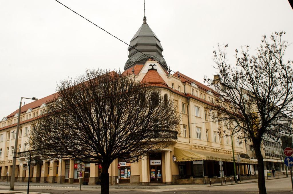 Hotel Dorottya Kaposvár Eksteriør bilde