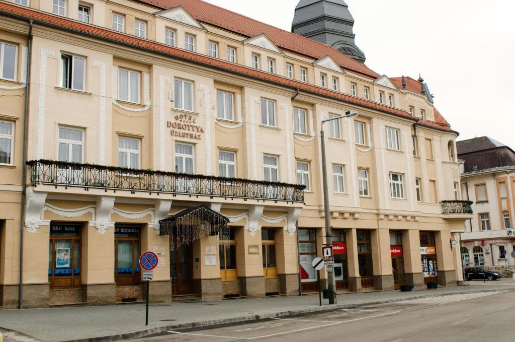 Hotel Dorottya Kaposvár Eksteriør bilde